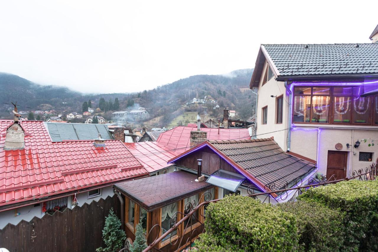 Pensiunea Kristin Brašov Exteriér fotografie